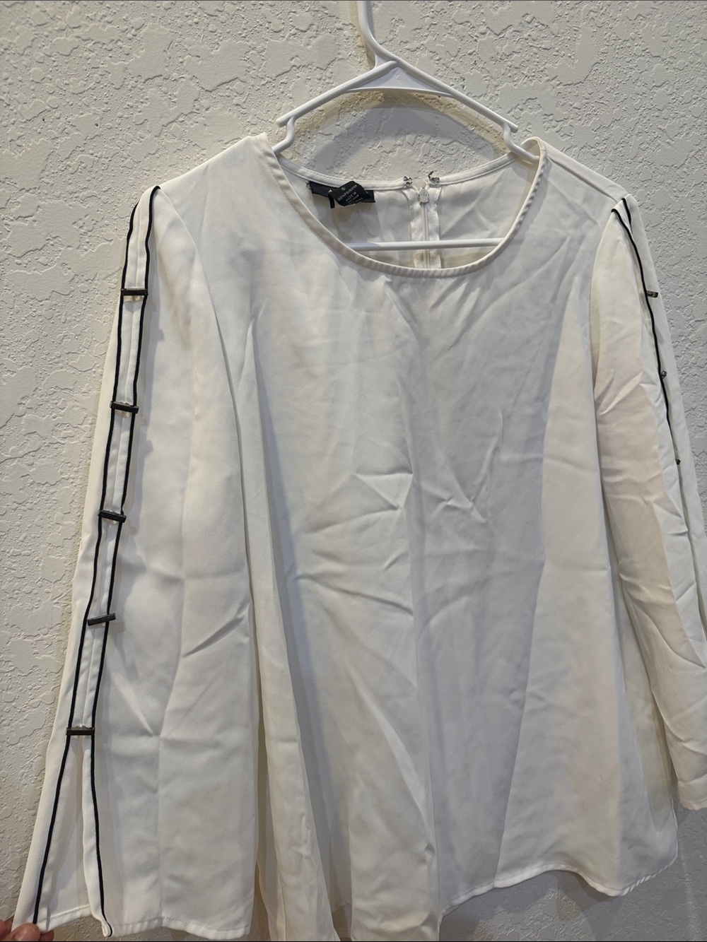 Alfani White Long-Sleeve Blouse with Black Accent Trim